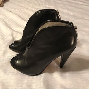 Vince Camuto “Shootie”